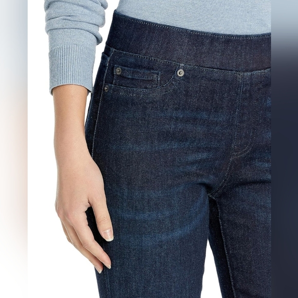 Amazon Essentials Women's Pull-On Jeggings - size 12 Regular, New Dark Wash - Picture 5 of 9